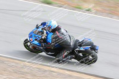 media/Mar-05-2023-TrackXperience (Sun) [[a95d40e56a]]/Group 3/session 2 turn 4/